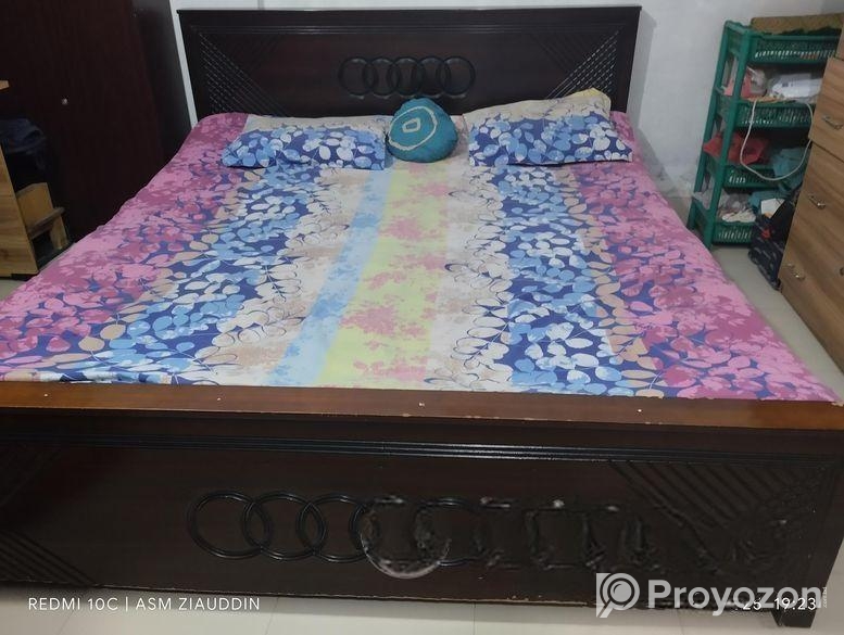 খাট বিক্রি করা হবে