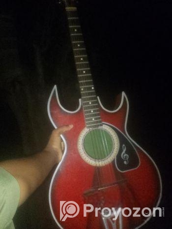 গিটার বিক্রি করা হবে