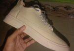 Sneakers Sell Post