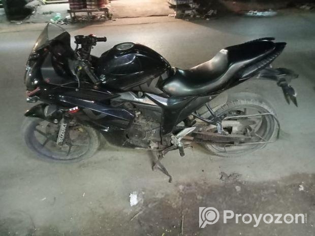 Suzuki Gixxer SF double disk 2018