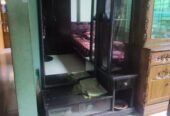 একটি ড্রেসিং টেবিল বিক্রয় হবে!