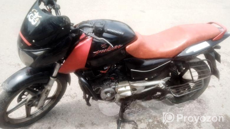 Bajaj Pulsar 150 .