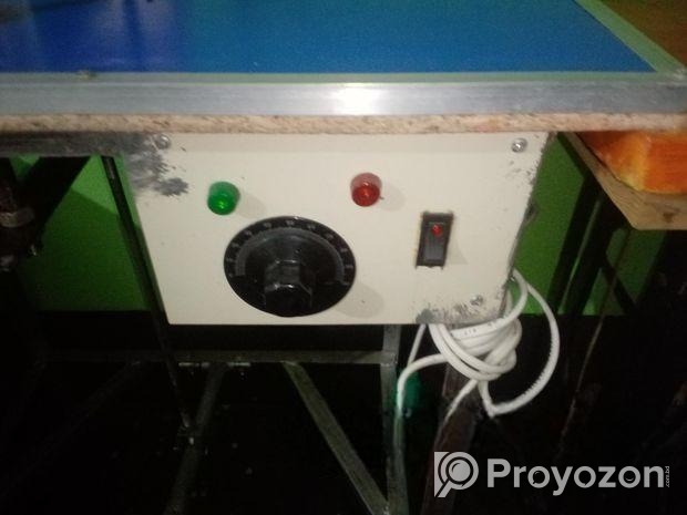 রোবো আইস লালি মেশিন।