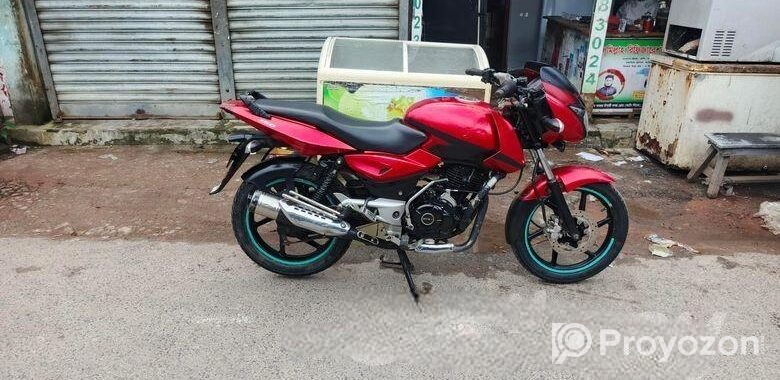 Bajaj Pulsar 150 2011