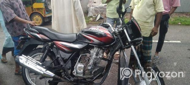 Bajaj Discover 125 2017