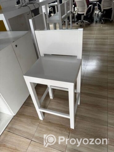 Tea / Coffee Table with 4 seats