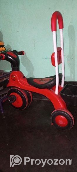 ছোট্ট বাবুদের গাডি