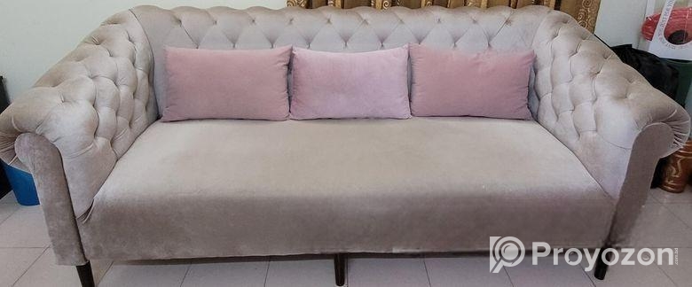 Three seater sofa/diven