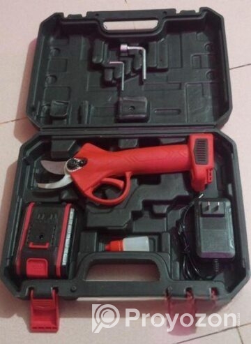 Tree pruning machine