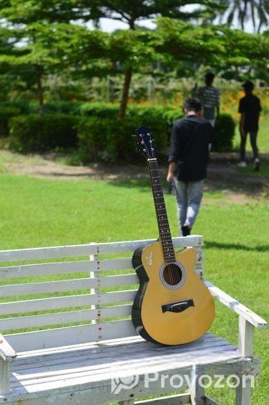 গিটার বিক্রি করা হবে