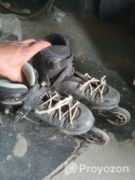 জুতা বিক্রি করবো