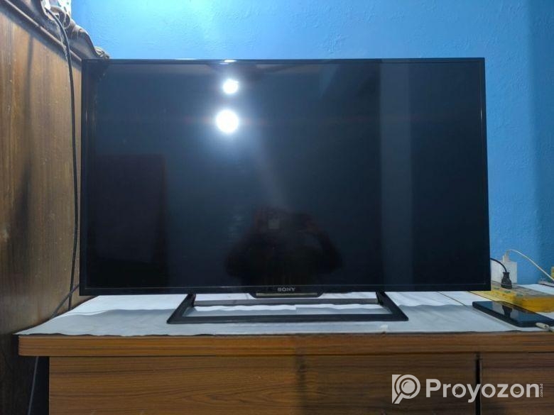 SONY TV 40 INCH ORIGINAL