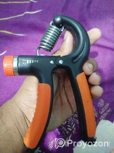 পান্স করার মেশিন