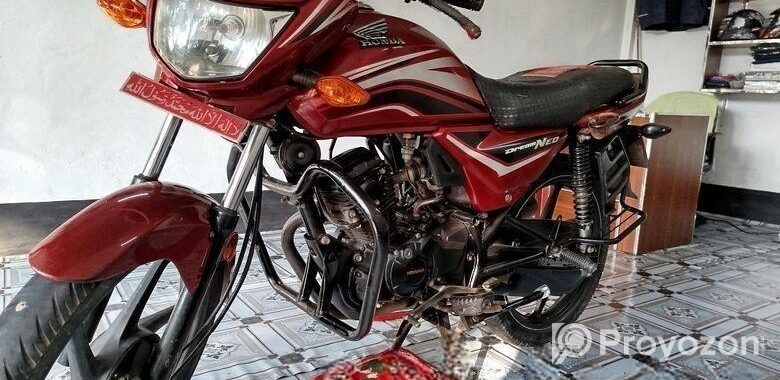 Honda Dream Neo 2017