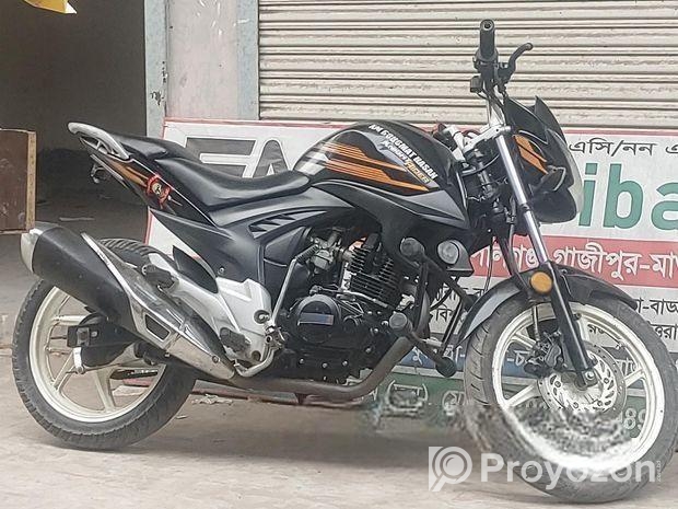 Runner KnightRider . 2022