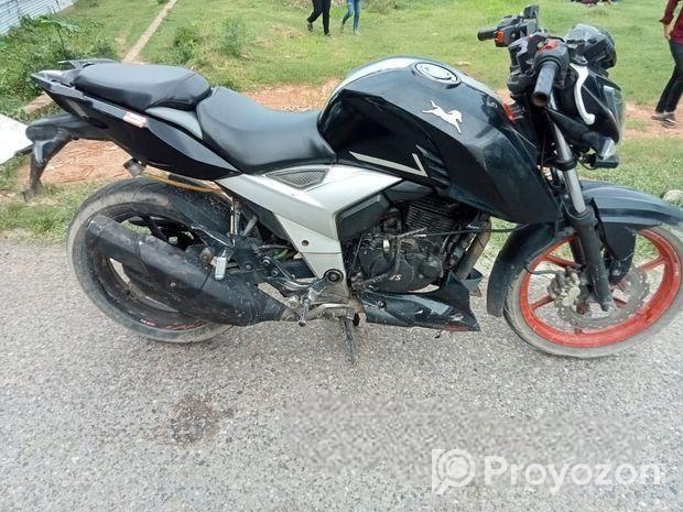 TVS Apache RTR 160 4v double disk 2019