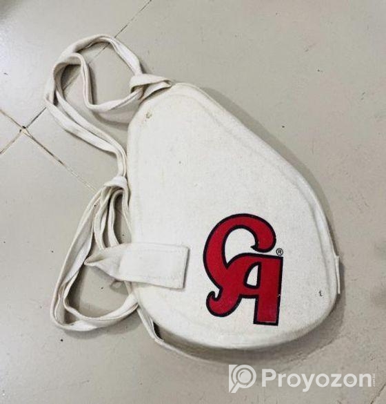 ক্রিকেট খেলার সরঞ্জাম