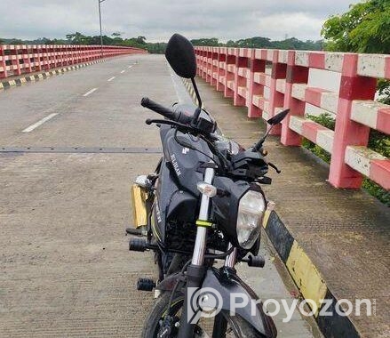 Suzuki Gixxer . 2024