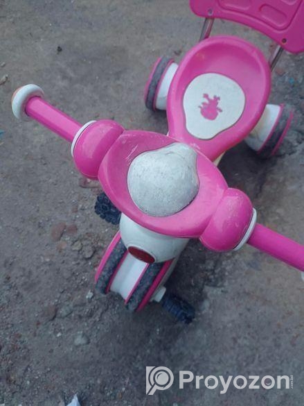 বাচ্চাদের খেলনা গারি বিক্রি হবে