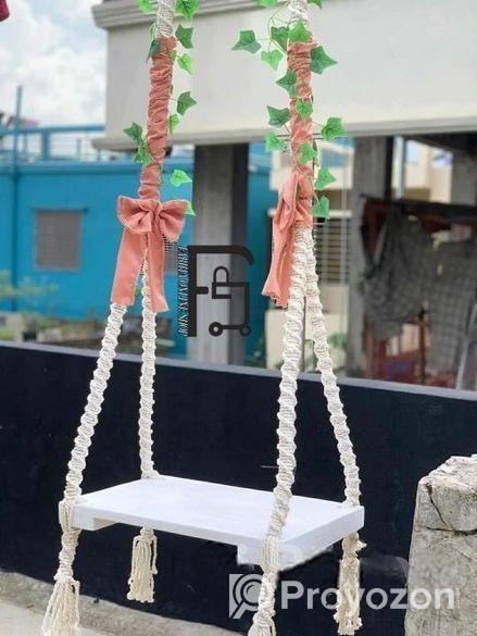 দোলনাটি বিক্রি করা হবে