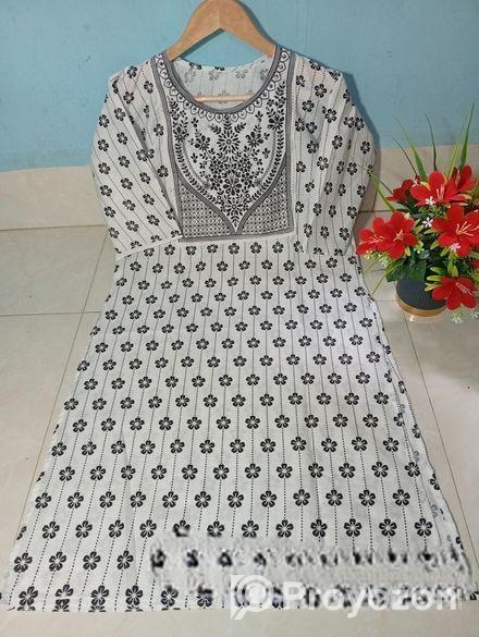 ওয়ান পিছ ২ পাইকারি ও খুচরা বিক্রয় করা হয়