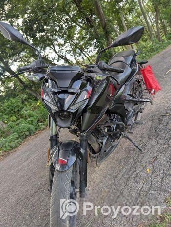 Bajaj Pulsar N 160 . 2023
