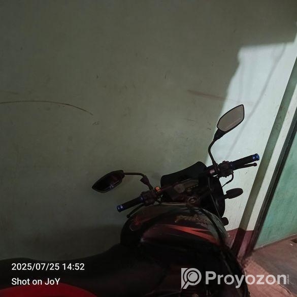 Bajaj Pulsar 150 2016