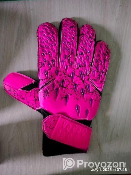 Football goalkeeper glubs