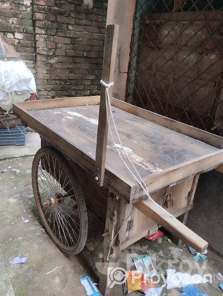ঠেলা গাড়ি বিক্রি হবে