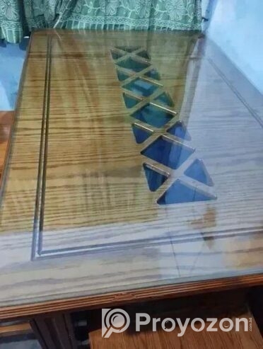 ডাইনিং টেবিল সহ ৪ চেয়ার