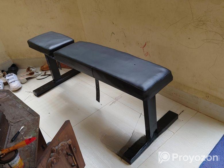 Gym bench flat and incline