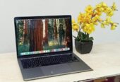 Macbook pro m2 512ssd 8gb ram brand new conditions