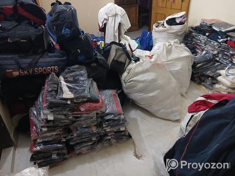 গেনজি টাউ জার কমদামে লটে বিক্রি হবে