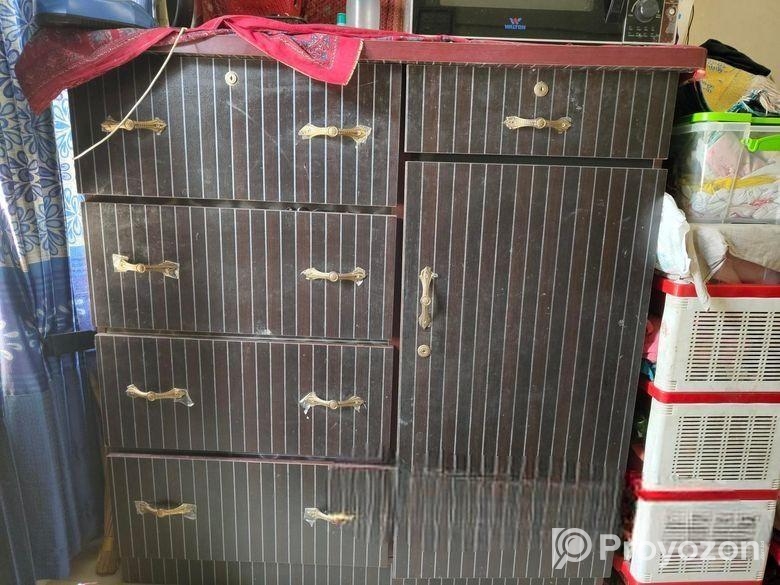 অটবি ওয়ারড্রব