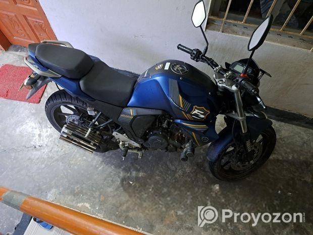 Yamaha FZs V2 . 2025