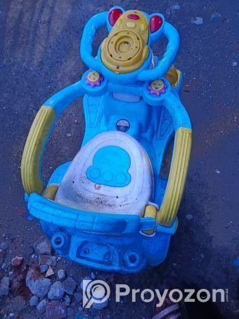 খেলনা গাড়ি