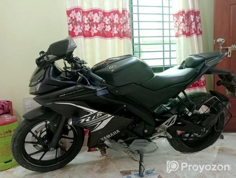 Yamaha R15 . 2021