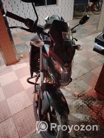 Honda X Blade Single Disk 2021