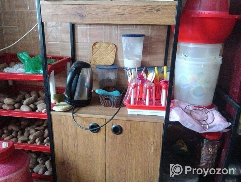 Kitchen Cabinet Sell hobe