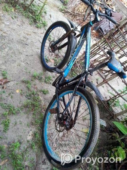 সাইকেলটা বিক্রি হবে