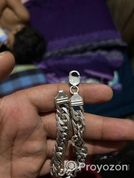 রুপার ব্রেসলেট