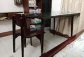 REGAL Dining table with Glass Cover
