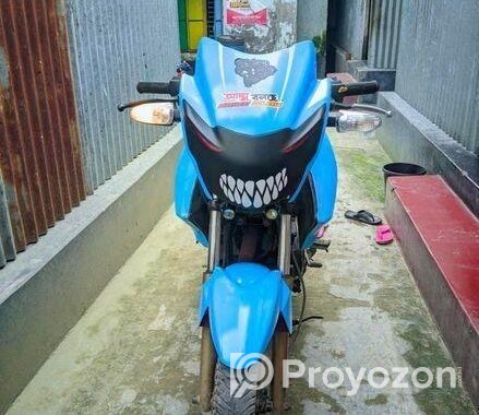 TVS APACHE RTR 150 . 2018