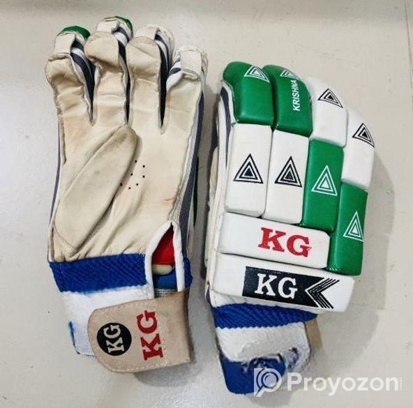 ক্রিকেট খেলার সরঞ্জাম