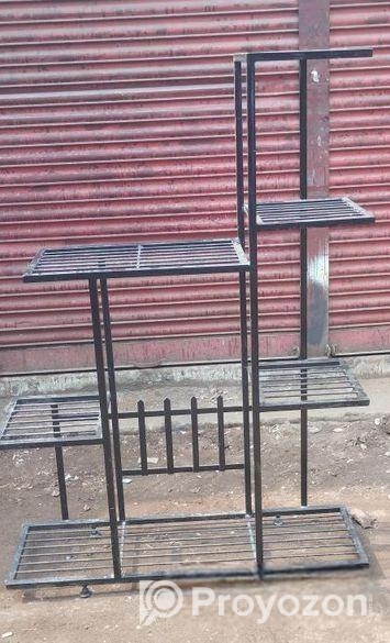 ফুলের টফ রাখার র‍্যাক