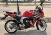 Yamaha Fazer . 2020