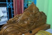 একটি ভালো মানের খাট বিক্রি হবে মেট্রিক্স সহ