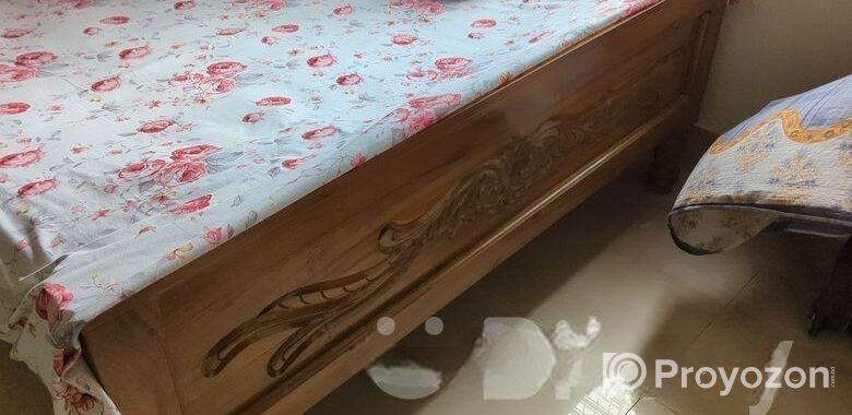 Urgent sell of a Double bed wooden