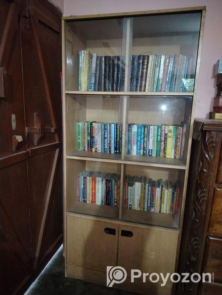 অটবি এর বইয়ের তাক