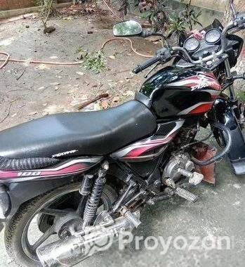 Bajaj Discover 2012